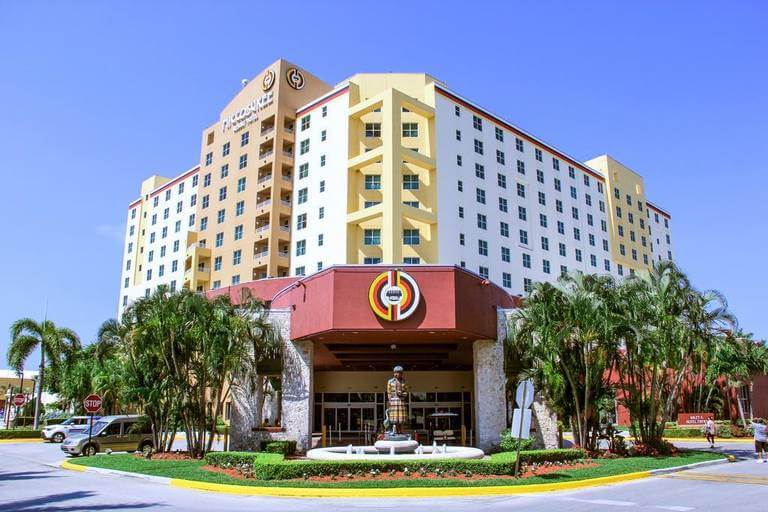 Hurricane Ian Evacuees Welcomed by Florida Casino